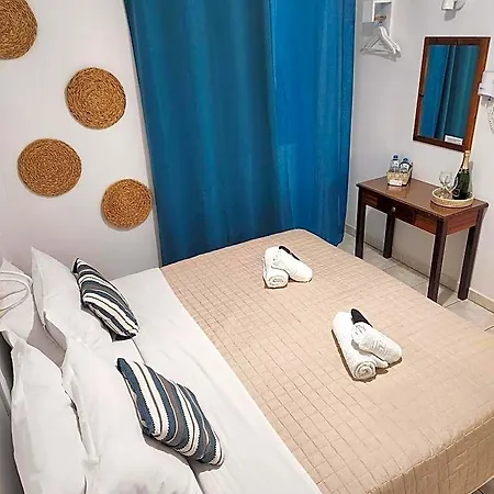 Kato Yialos Hotel